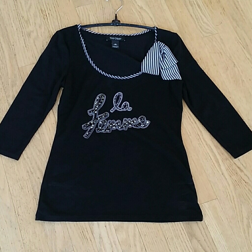 White House Black Market light sweater